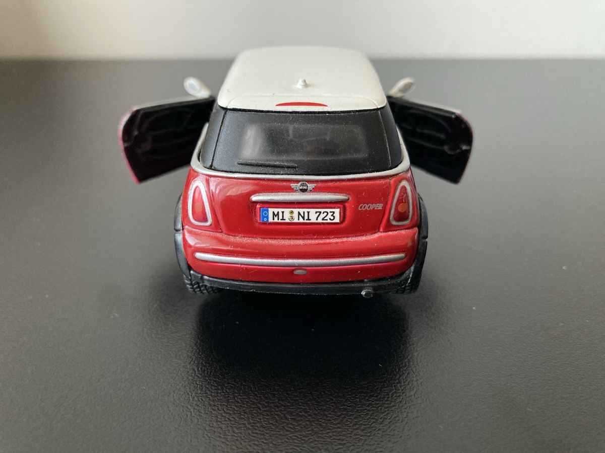 Cooper Modellini d'auto: Mini Cooper Modellauto – Usato da Biberist venduto da Nafena 3