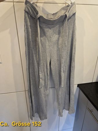 Bequeme elegante Hosen Gr.152