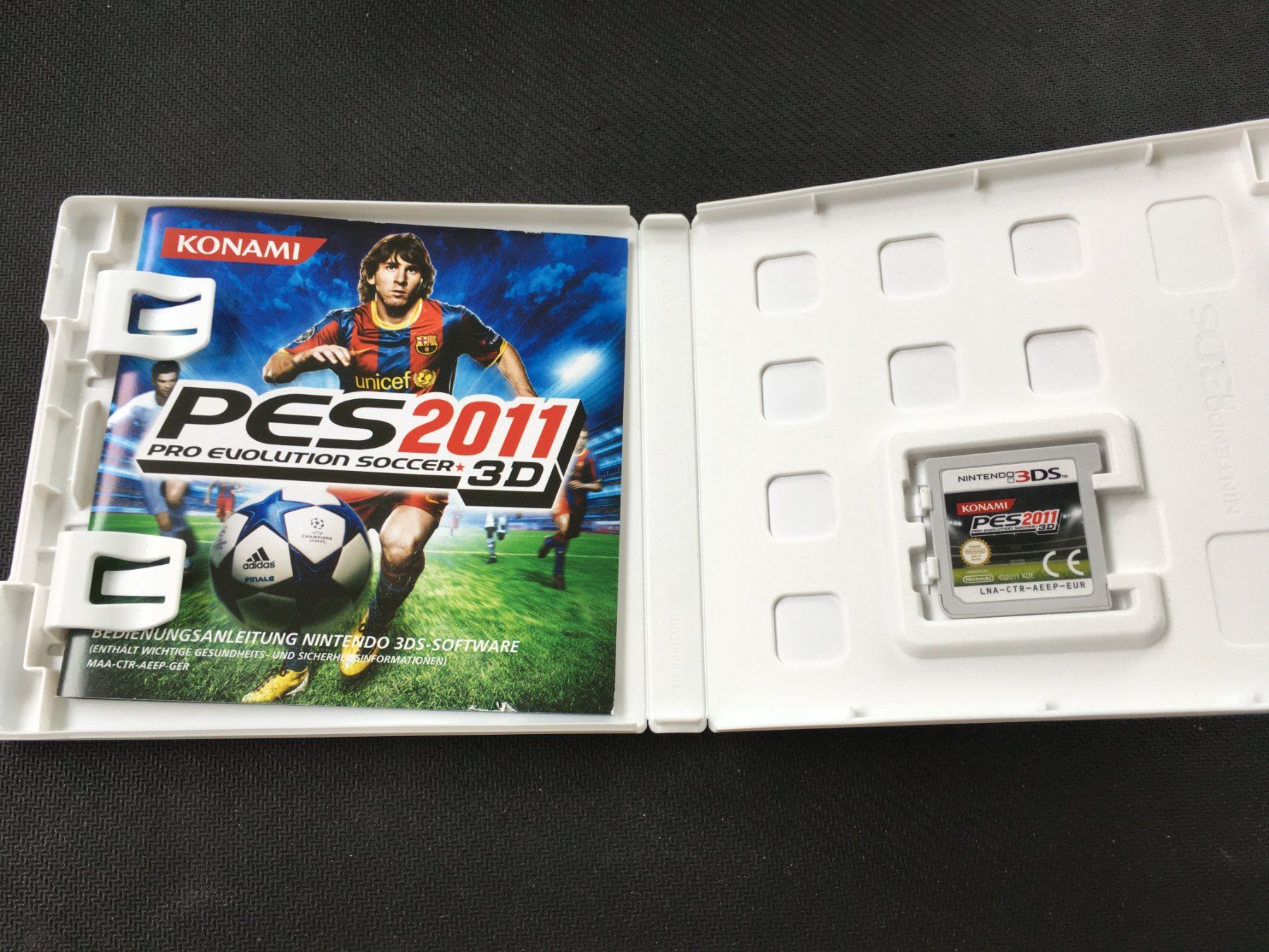 Nintendo Jeux: Pes 2011 - Nintendo 3ds – D'occasion à St.Gallen par sjosjo 1
