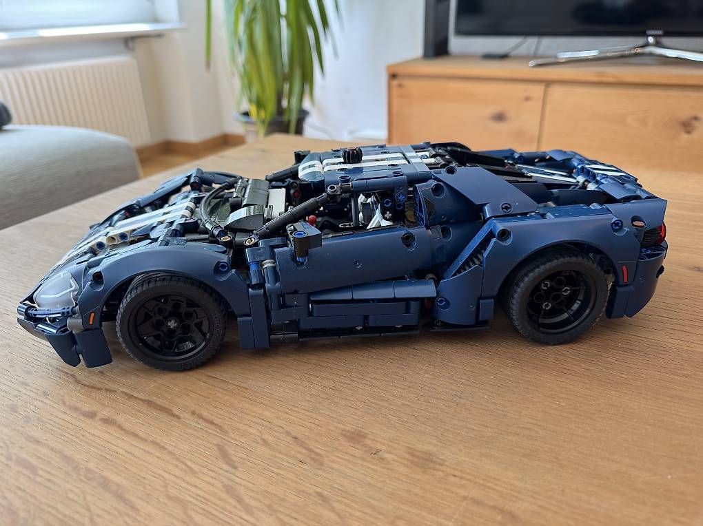 Kit di costruzioni: LEGO Ford GT 2022 – Usato da Solothurn venduto da Juliasju 3