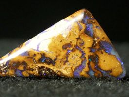 Australischer Boulder Opal - 4ct