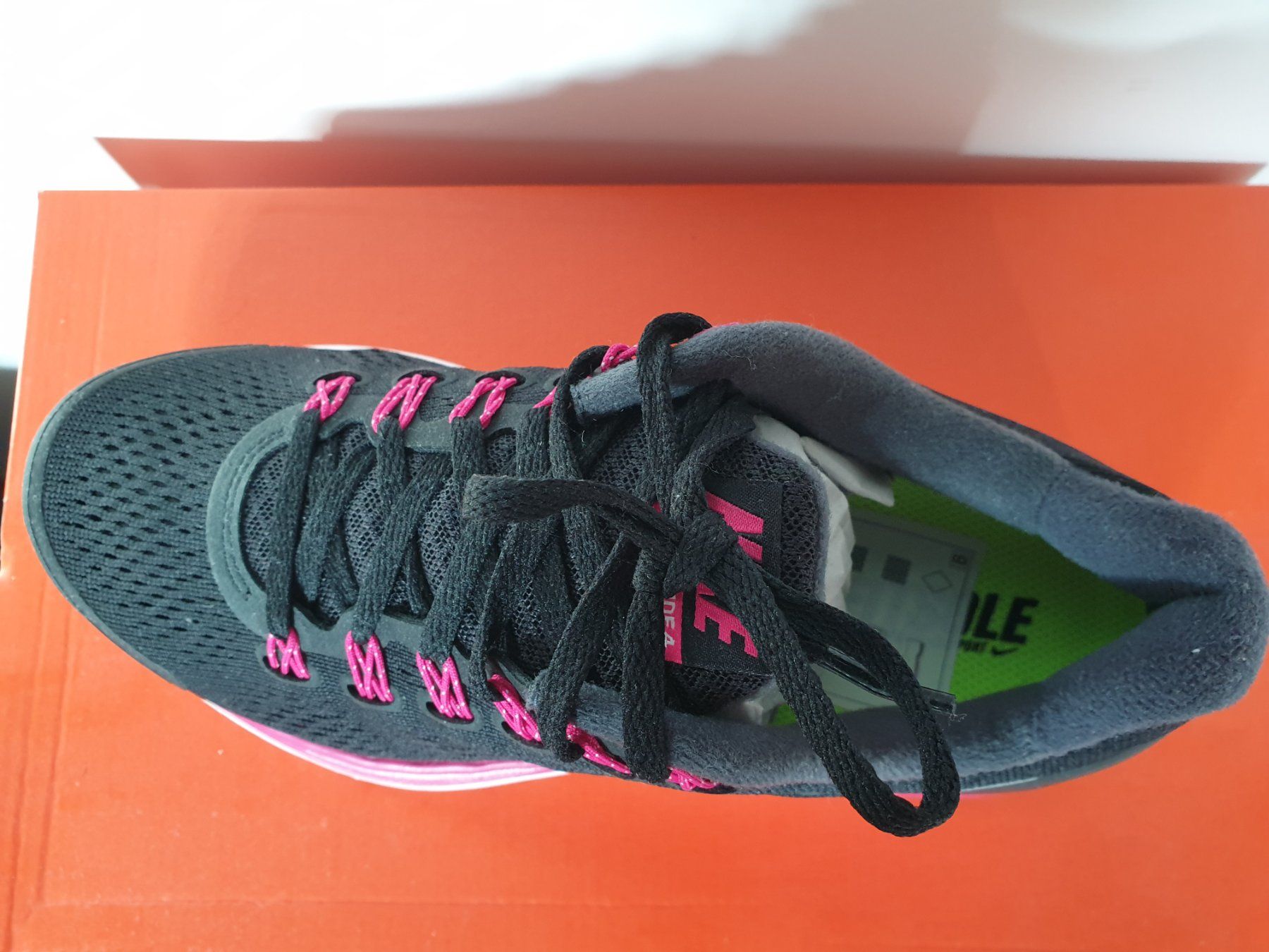 Nike Damenschuhe: WMNS NIKE LUNARGLIDE +4 Gr. 36,5 – Neu und originalverpackt aus Herisau von dku_85hh 1