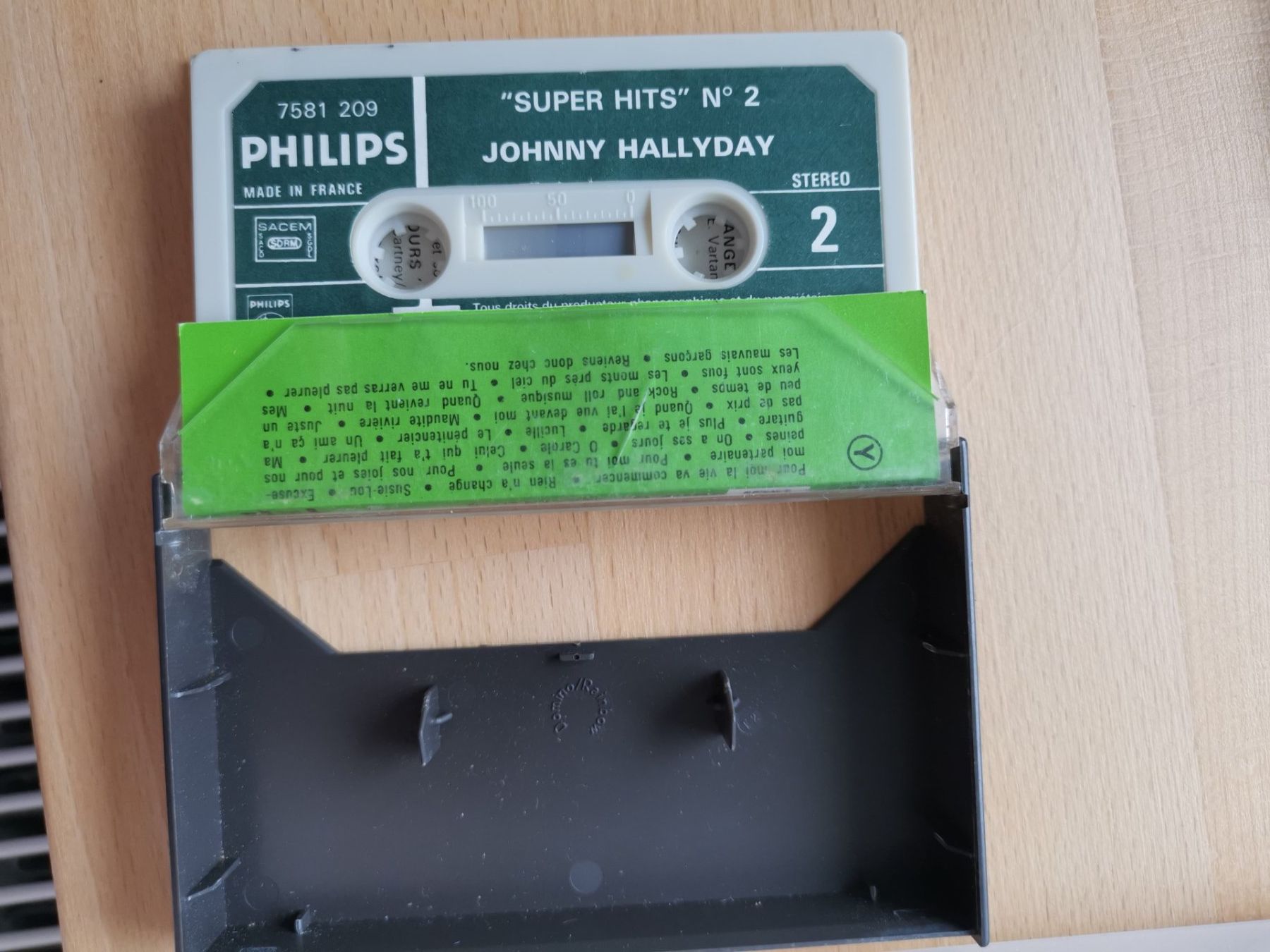 Musicassette: cassette audio Johnny Hallyday – Usato da Saignelégier venduto da jos_9dsj 2