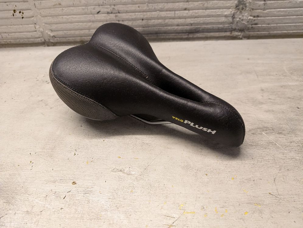 Veloplus Pezzi di ricambio: Velo Plush Sattel – Usato da Thalwil venduto da tryms 1