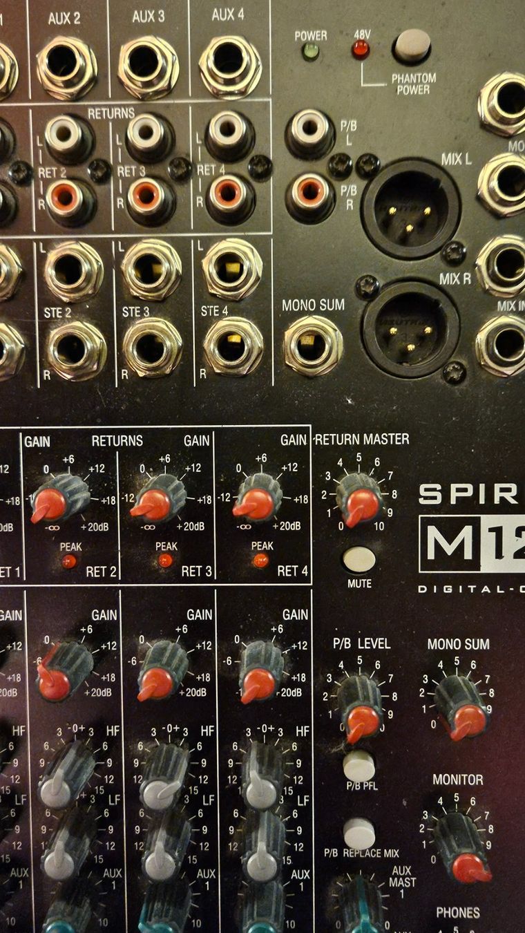Soundcraft Mischpulte: Soundcraft M12 Mixer - Table de mixage – Gebraucht aus Geneve von  2