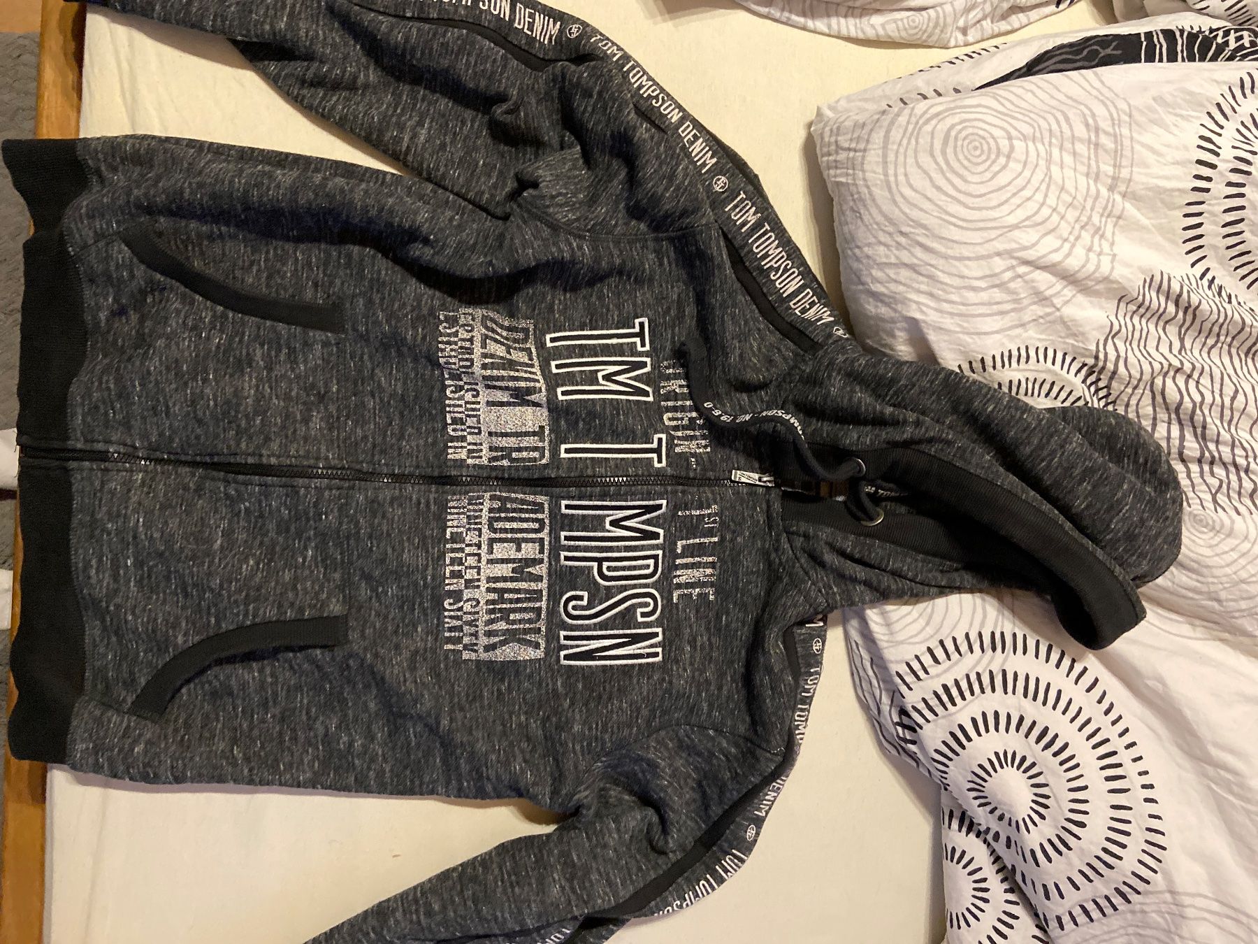 Manor Maglioni & Felpe: Pullover / Sweatjacke 2er Set – Usato da Bauma venduto da eis_s7dh 2