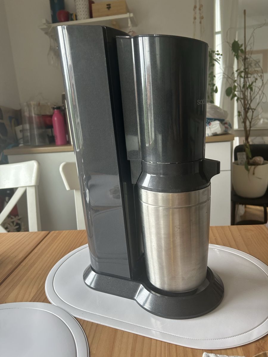 Sodastream Elettrodomestici da cucina: SodaStream Wassersprudler – Usato da St. Gallen venduto da avl_k5my 4