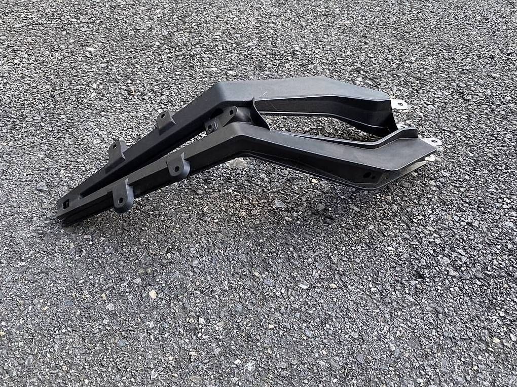 Stander: Support de plaque arrière KTM 1290 superduke – Usato da Monthey venduto da montheyenvalais 1