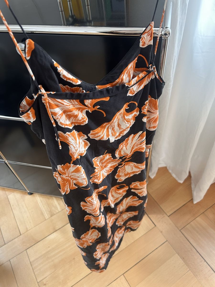 Ganni Vestiti: Ganni Seidenkleid Grösse 36 – Usato da Kirchberg SG venduto da medea014 1