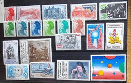 FRANCE timbres neufs ** ~1981-82