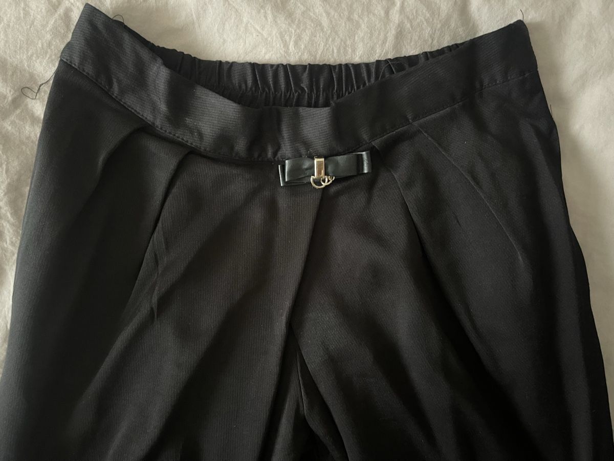 Pantaloni: Hose Rinascimento schwarz elegant – Usato da Basel venduto da Mimolinatag 1