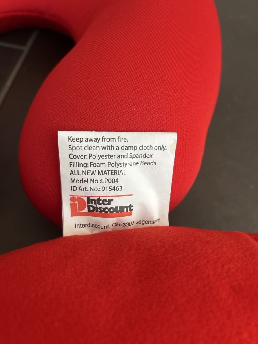 Kissen: 2 Nackenkissen – Gebraucht aus Winterthur von Guizza93 3