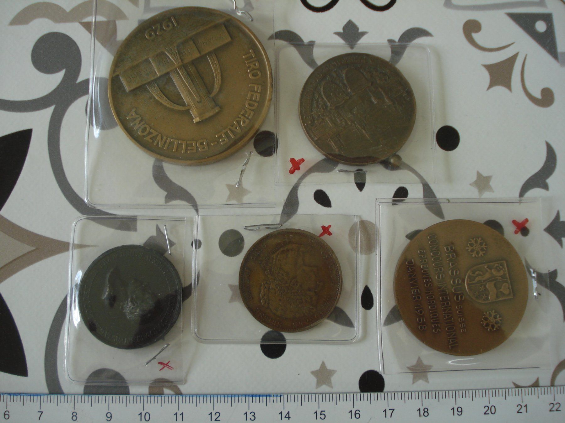 Medaglie: (MC1) Lot médailles – Usato da Erlach venduto da Net-Coins 1