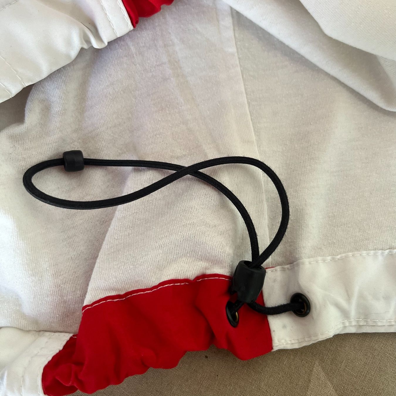 Nike Giacche: Vintage Nike Trackjacket (L) – Nuovo (secondo la descrizione) da Chamoson venduto da Sapoloshop 2