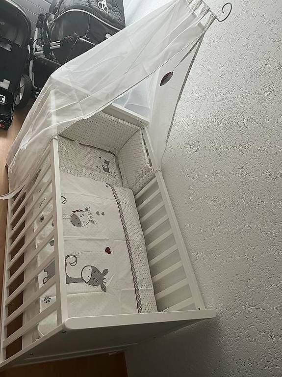 Letti: Babybett grösse 60x120 – Usato da Sursee venduto da chr_v7n9
