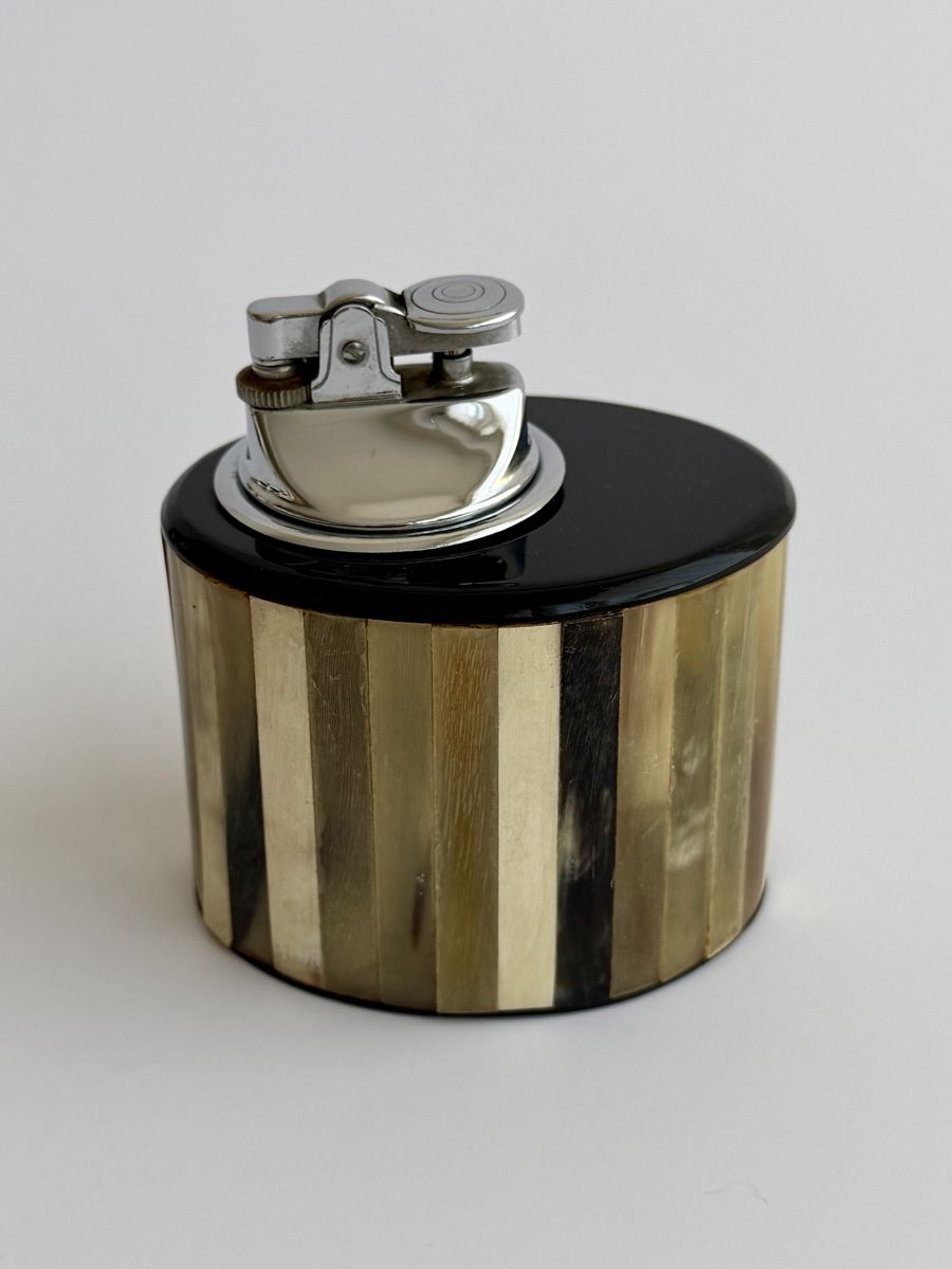 Briquets: Briquet de table vintage avec support en corne. – D'occasion à Genève par mar_nd6c