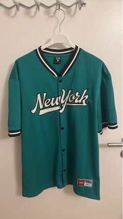 FSBN Baseball Shirt New York grün Grösse S neuwertig