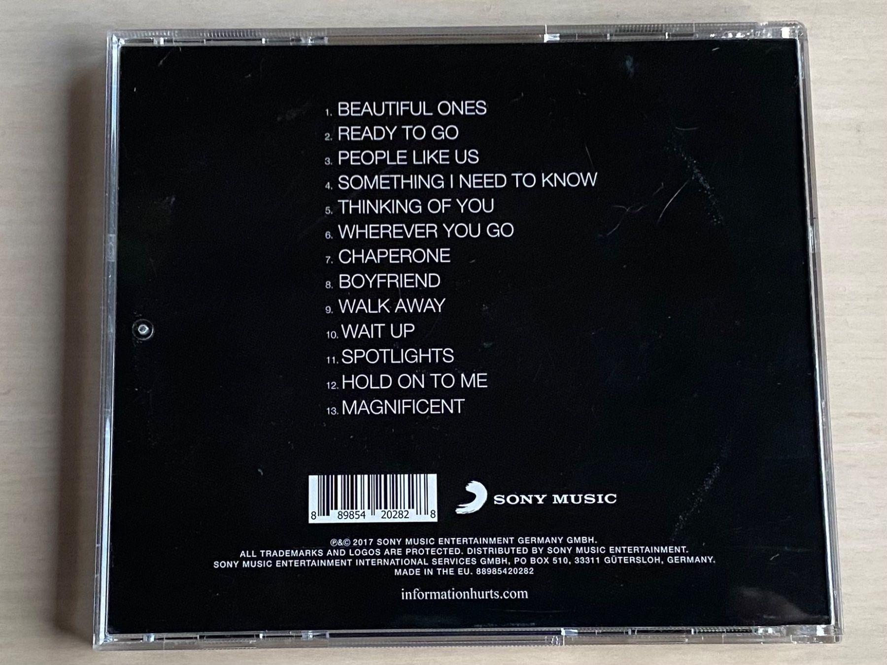 CD: Hurts - Desire – Usato da Oberried Brienz venduto da Chyara 1