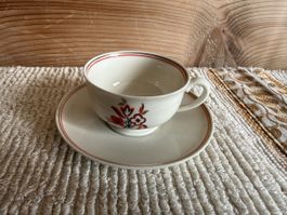 Tasse mit Teller Langenthal Porzellan von ca 1940