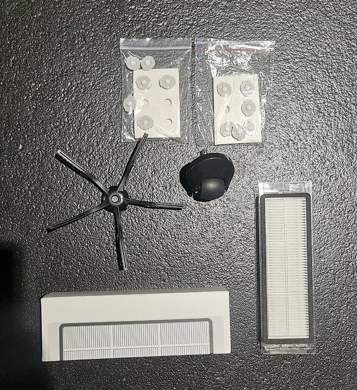 Altro per la casa: Ersatzteile für Roborock  – Usato da Oberglatt ZH venduto da fabiru