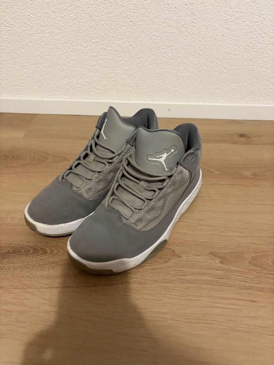 Jordan Scarpe da uomo: Jordan Sneakers Grösse 41 – Usato da aristau venduto da JoelM99 1