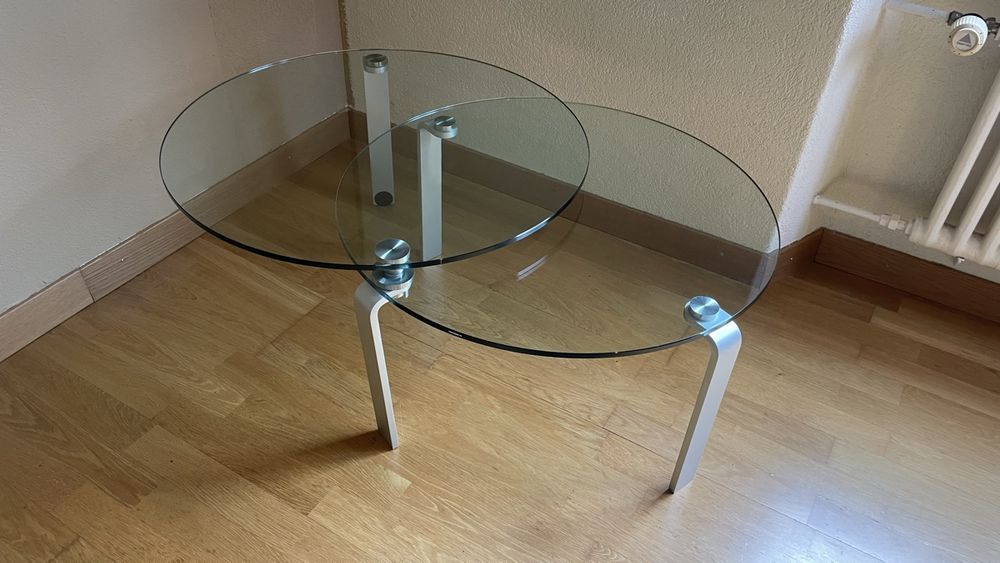 Tables: Design Salon Glastisch - sehr guter Zustand – D'occasion à Bern par gelbepunkte 4