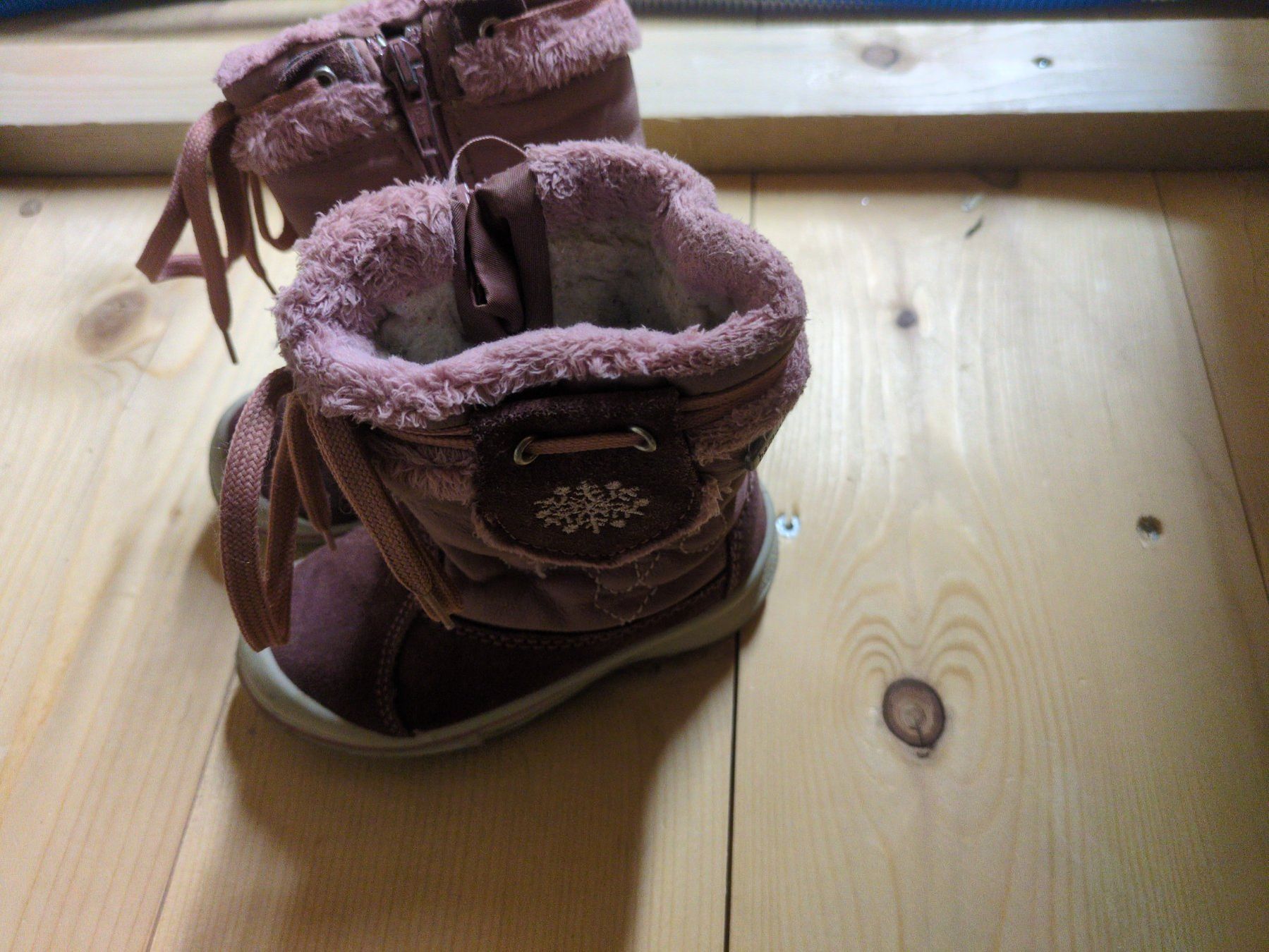 Scarpe per ragazze: Bama Mädchen Winterschuhe Winterstiefel 23 – Usato da Fankhaus (Trub) venduto da sun_7677 1