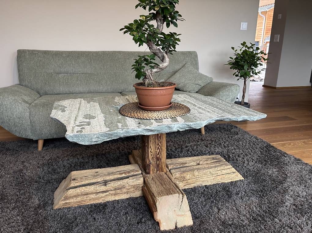 Tische: Designertisch selbstgebaut – Gebraucht aus Scharans von joj_l5xy 1
