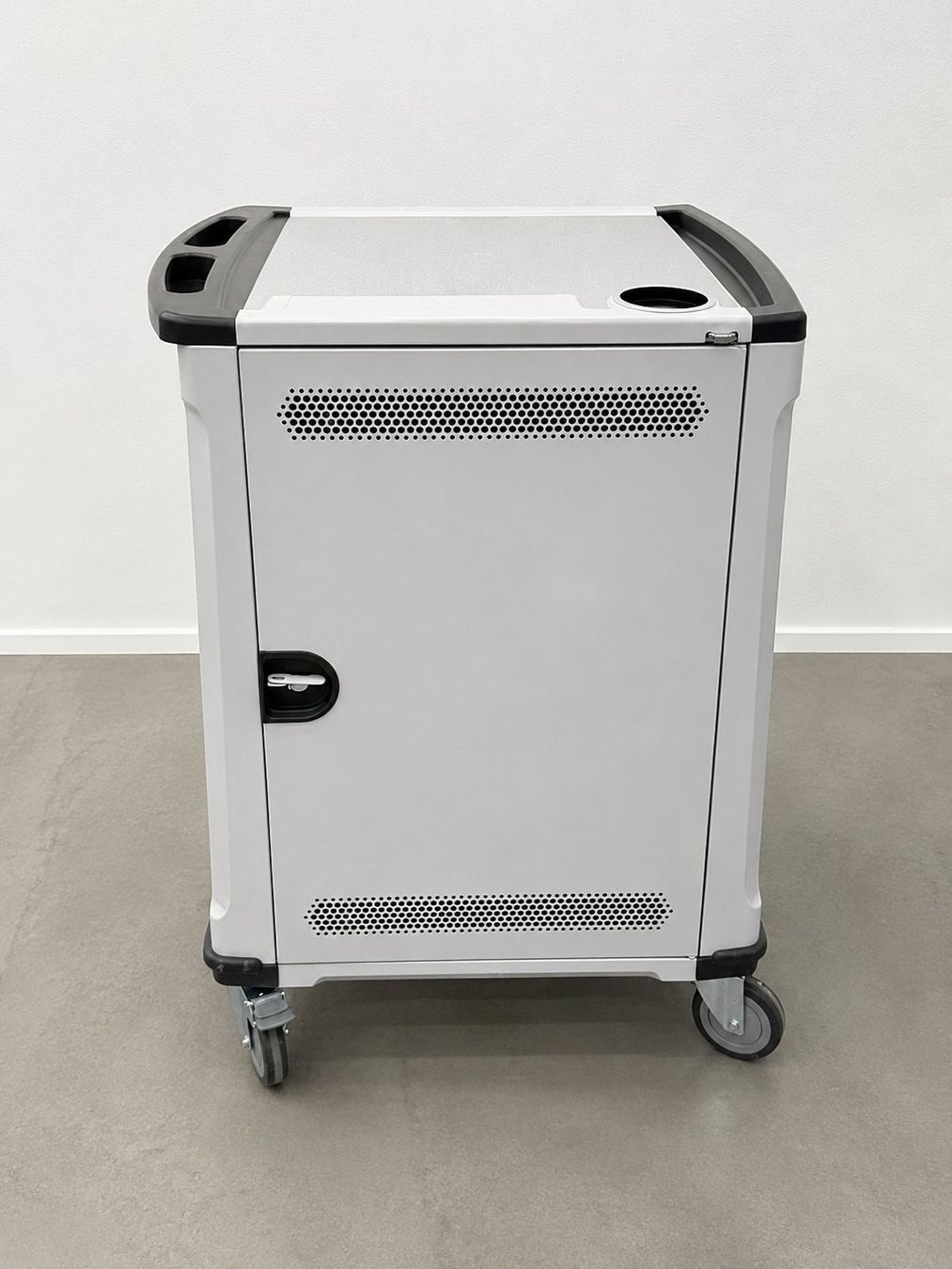 Valigie & Borse: Laptopwagen – Nuovo (secondo la descrizione) da Ebmatingen venduto da Aquafish