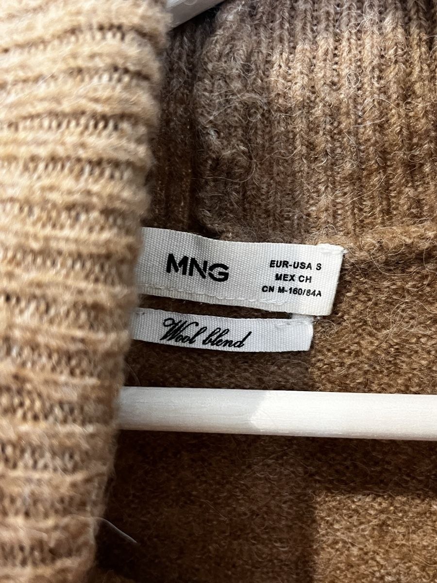 Mango Pullover & Sweatshirts: Ärmelloser Pullover – Gebraucht aus Erlenbach ZH von montecristo2 3