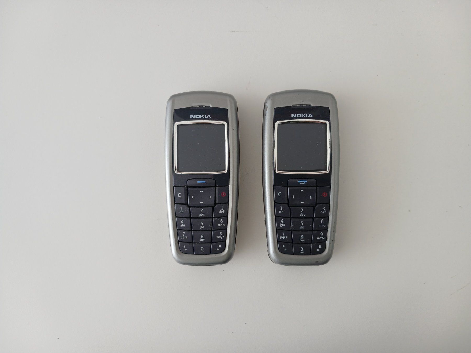 Nokia Telefoni cellulari / Smartphones: 2x Nokia 6300 Silber gebraucht – Usato da Kloten venduto da Travolli