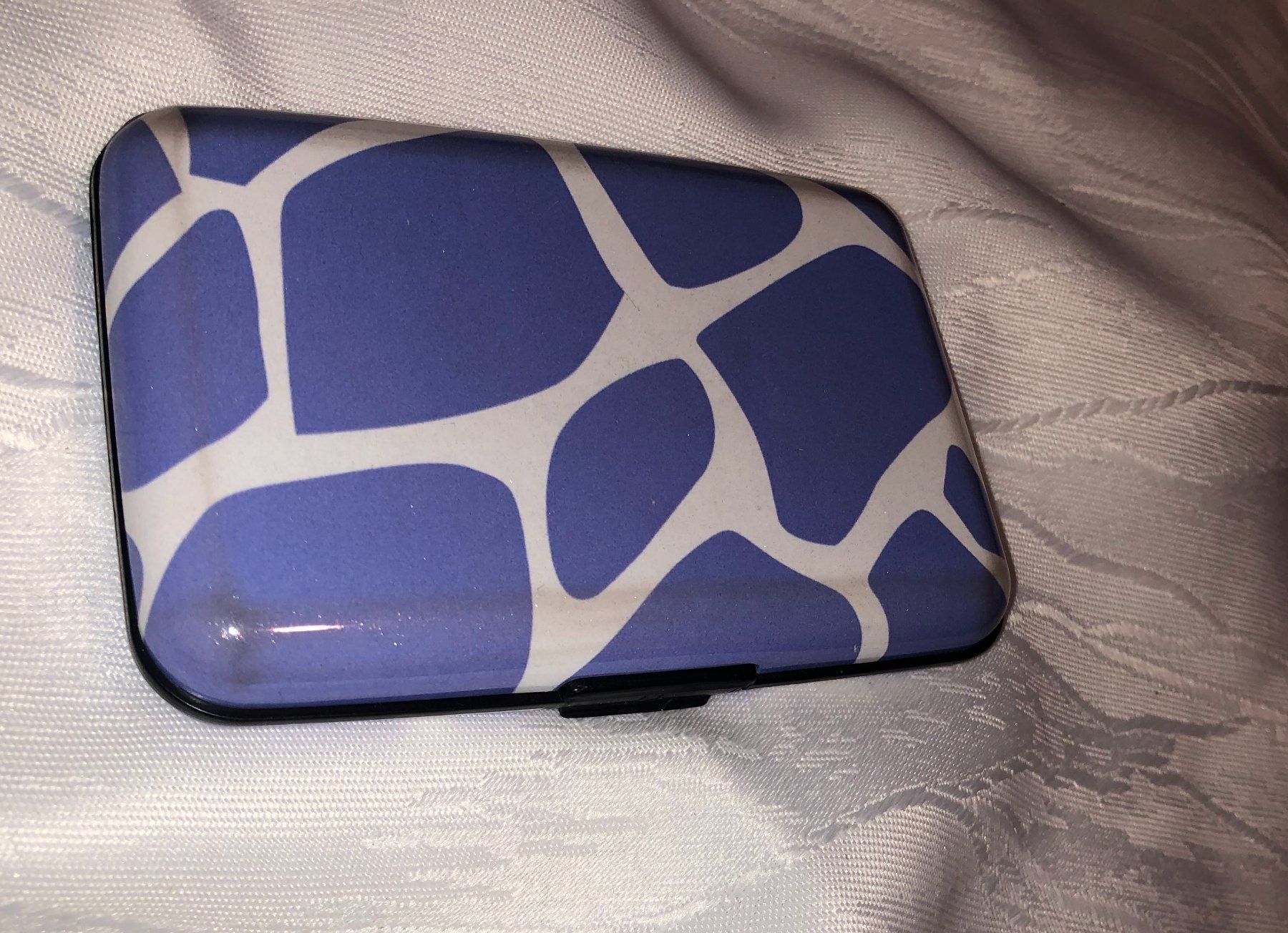 Altro in  Abbigliamento & Accessori: Etui Portcard 11x7.5x2cm – Usato da Zürich venduto da dojoal64