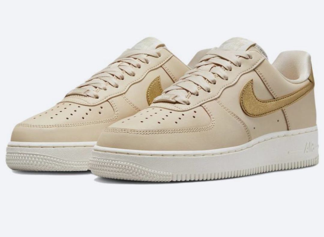 Nike Scarpe da uomo: Nike Air Force 1 07 Essential – Nuovo (secondo la descrizione) da Dietikon venduto da Sunriseplace1010