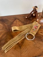 ⭐️ A & F beiger Ledergürtel mit Fransen und Stickerei ⭐️