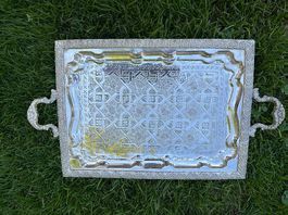 versilbertes Tablet