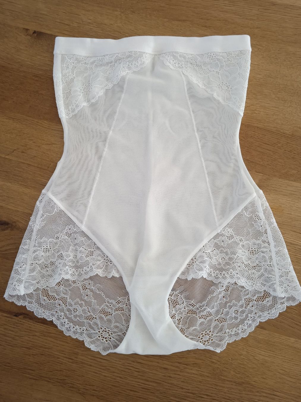 Sonstige Unterwäsche: Shapewear Gr. 36 von Heine – Gebraucht aus Rothrist von MaSa82