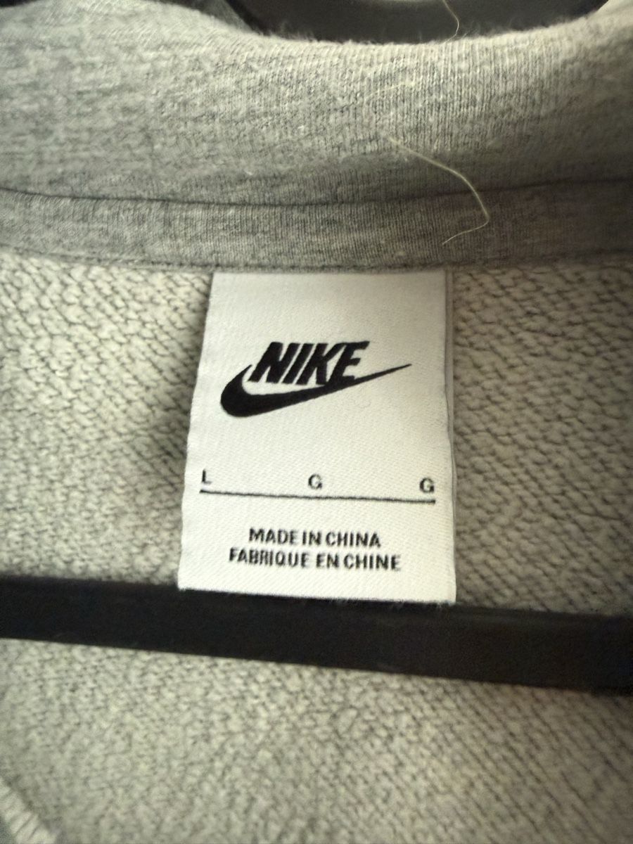 Nike Giacche: Nike Hoodie Reissverschluss  – Usato da Kriens venduto da tullia-07 2