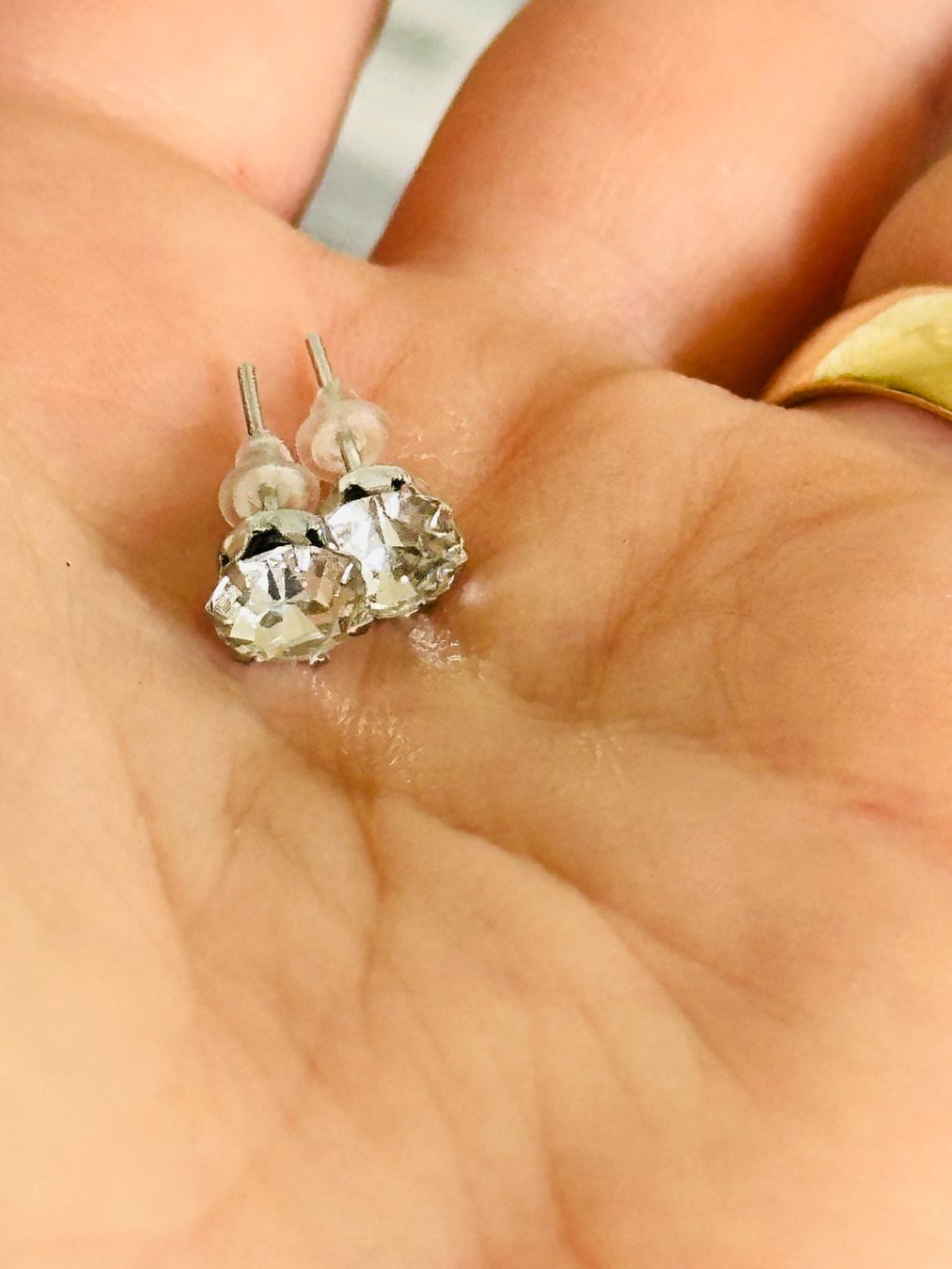 Ohrringe & -stecker: 8 mm Luxury Crystal Zircon Earrings Elegant – Neu und originalverpackt aus Genève von AGBERG 2