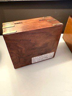 Truhen: HoLzsChaTuLLe – Gebraucht aus Winkel von zeho 3