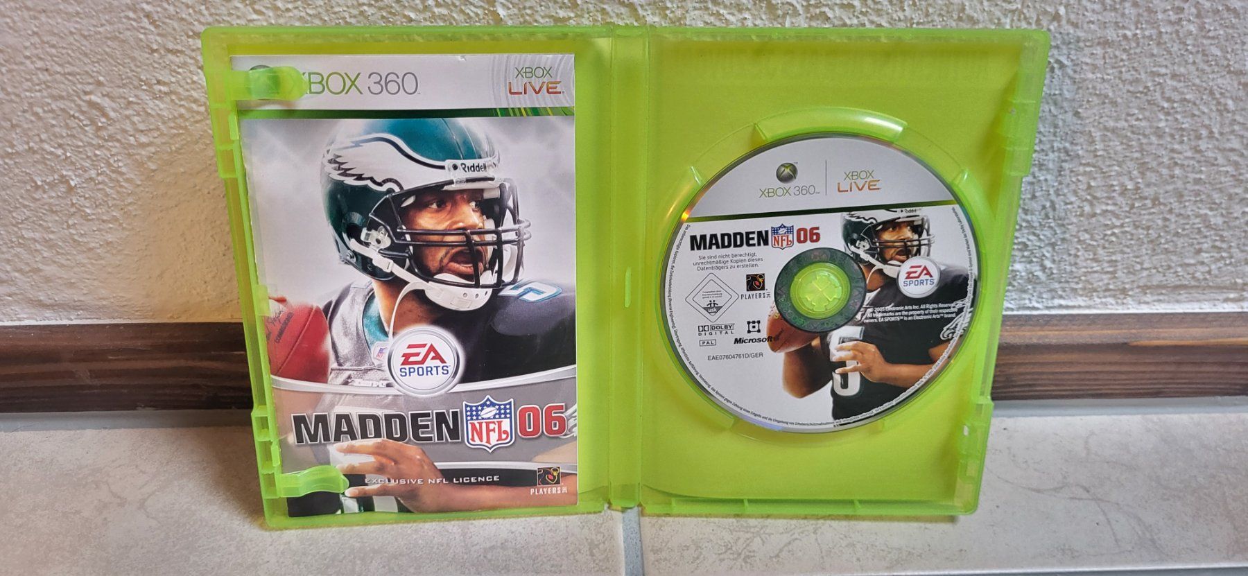 Microsoft Giochi: Xbox 360 Spiel - Madden 06 – Usato da Münsingen venduto da Heroism2010 2