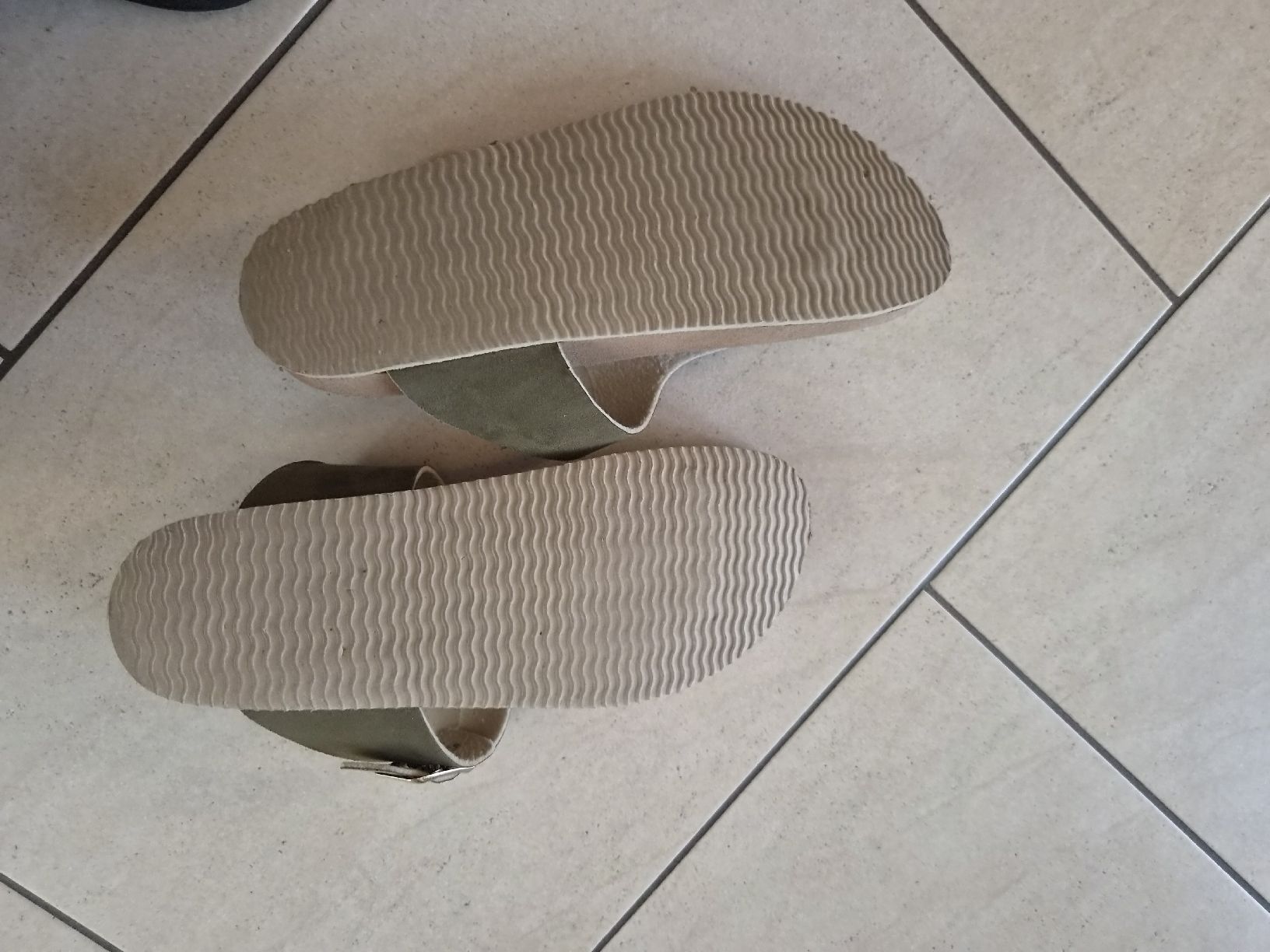 Scarpe da donna: Schuhpaket gemischt gr.38 – Usato da Sigriswil venduto da Aline_87 6