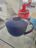 Tupperwares