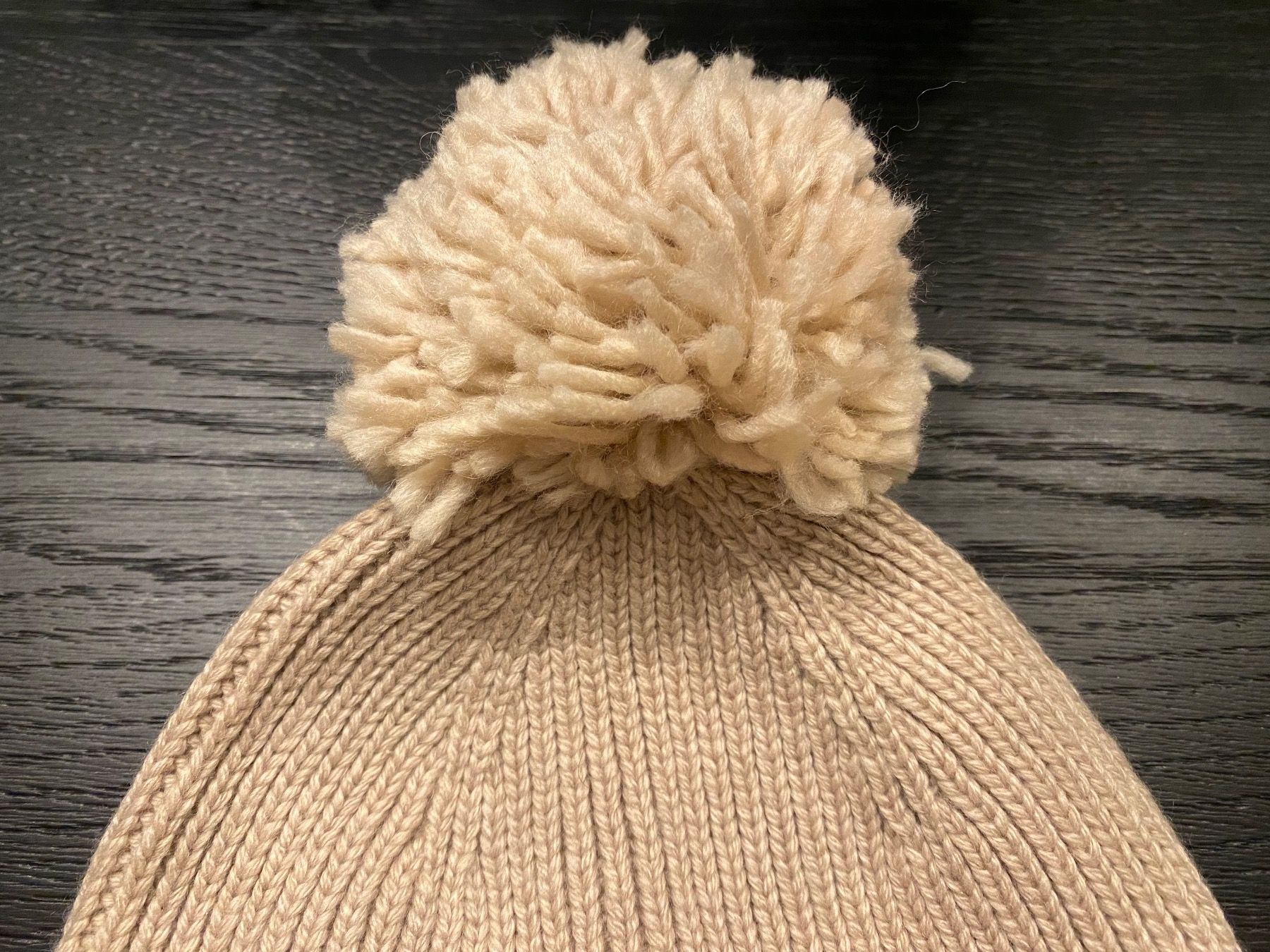 Hüte, Mützen & Caps: Bommelmütze von H&M One Size – Gebraucht aus Merenschwand von R-R-R 1