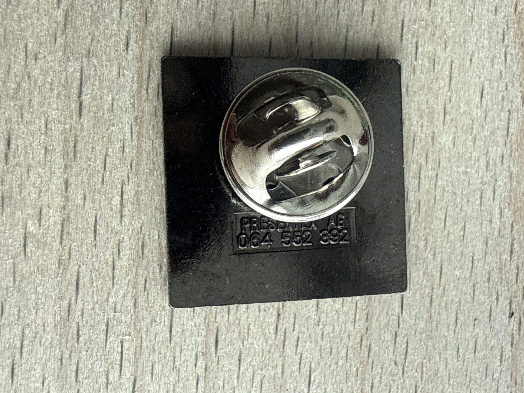 Placchette & Badge: Pin Ludothek Seengen – Usato da Glattbrugg venduto da Schweigmatt 1