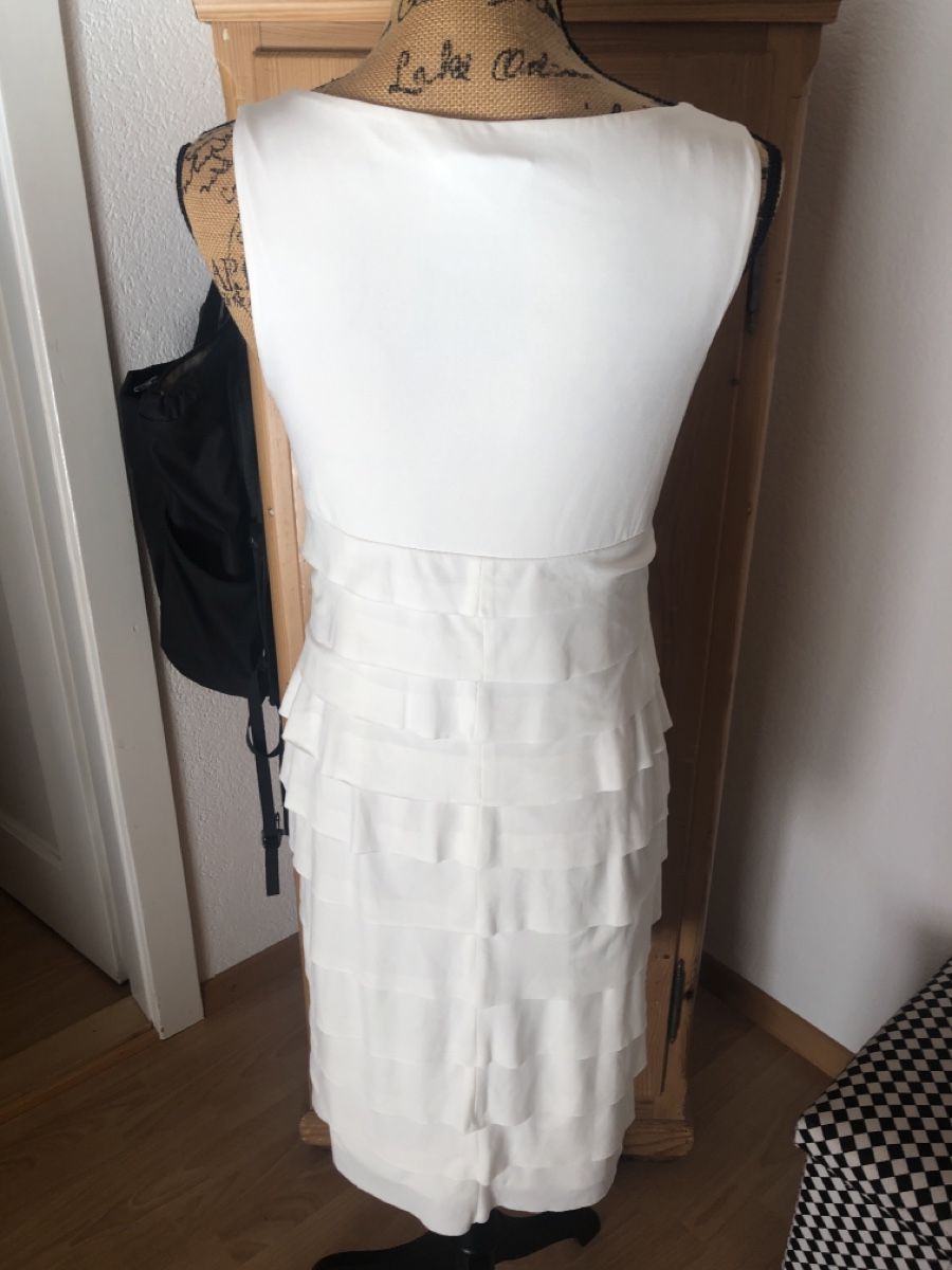 C&A Kleider: Robe blanche élégante à volants - Taille S/M – Neu (gemäss Beschreibung) aus Biel/Bienne von Lianumi 1