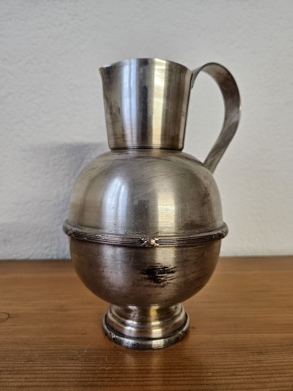 Karaffen: Krug mit Henkel ca. 1834 vermutlich versilbert – Gebraucht aus Wiezikon b.Sirnach von wiezikon.vintage 1