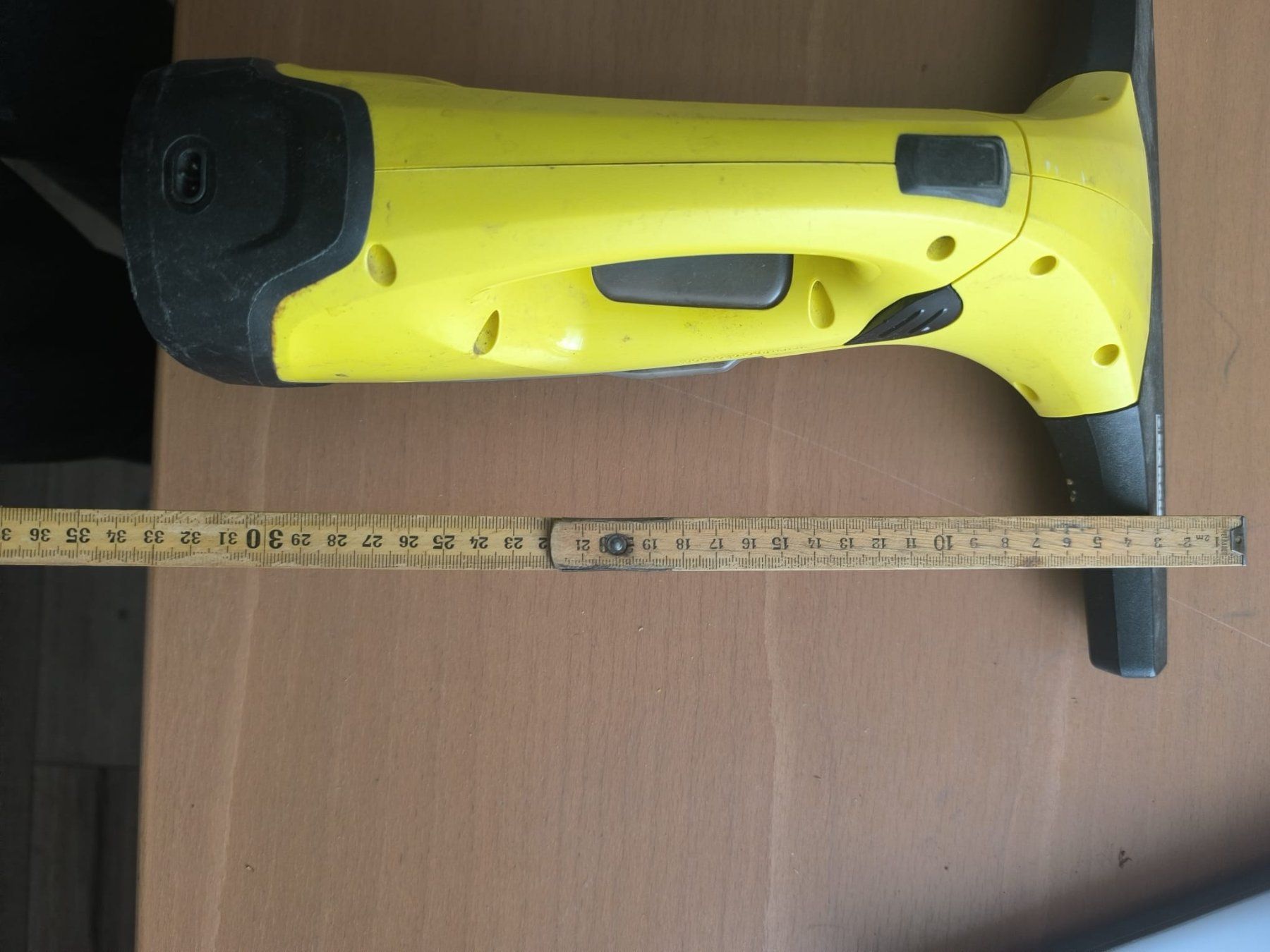 Kärcher Sonstiges für Haushalt & Wohnen: Kärcher Fensterputzer, ohne Kabel – Gebraucht aus Koppigen von mic_v7ms 1