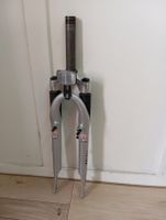 fourche Rock Shok 28" réglable, freins disque ou sur jantes 
