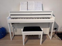ROLAND HP-704 DIGITALPIANO MIT BANK UND KOPFHÖRER