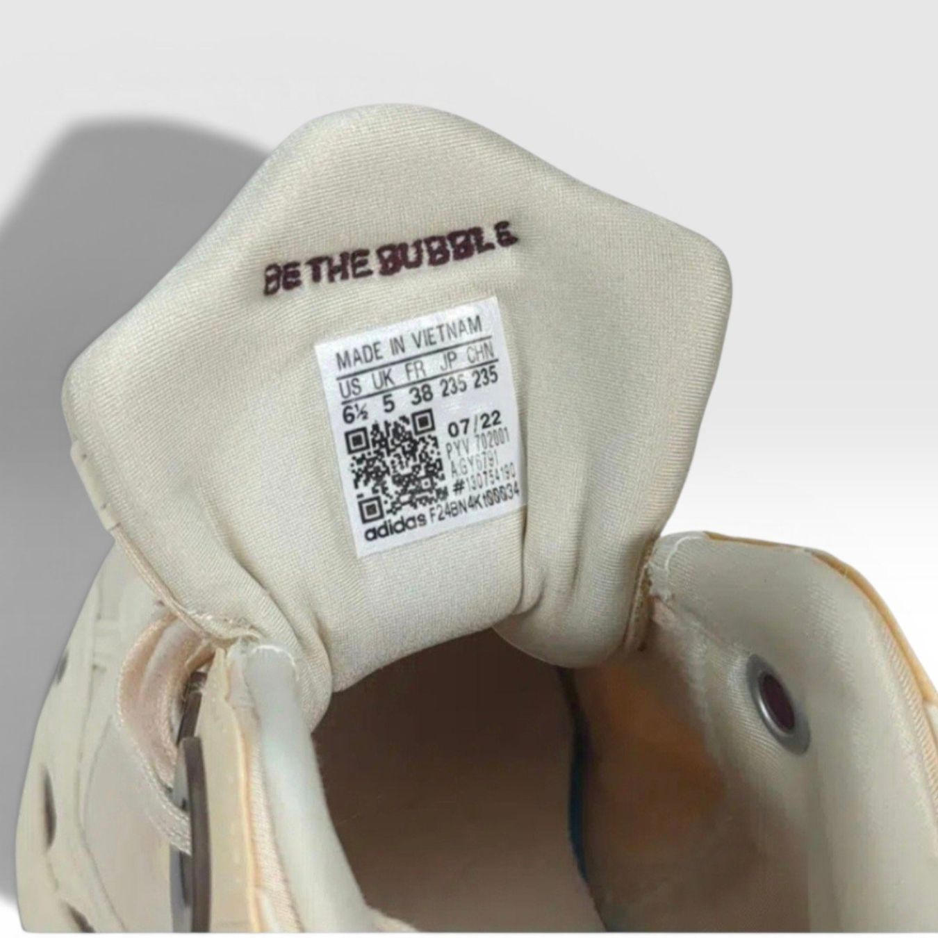 Adidas Scarpe da donna: Adidas Astir Sneaker in Creme, Gr.38. – Usato da Le Locle venduto da sAm_2112 4